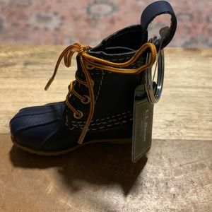 NWT L.L.Bean navy bean boot keychain
